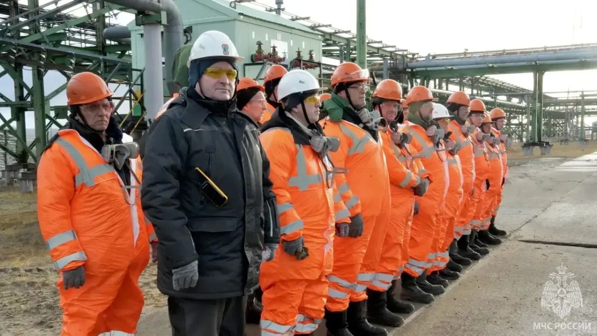 Готовность к ликвидации разливов нефти проверили в ходе комплексных учений Готовность к ликвидации разливов нефти проверили в ходе комплексных учений