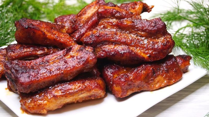 Новый взгляд на традиции: ребрышки по-канадски для праздничного стола
