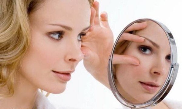 Как быстро избавиться от морщин вокруг глаз: советы для каждой женщины