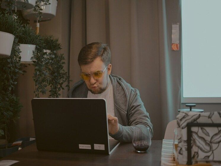 � 1 ����� � ������ �������� �������� ���������� ������ ��� ����