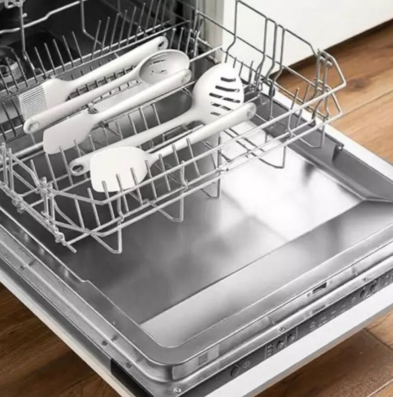 Силиконовые формы и посудомоечные машины: стоит ли рисковать?