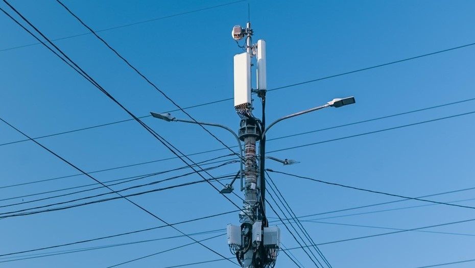 Президент России утвердил закон об отключении связи по запросу ФСБ